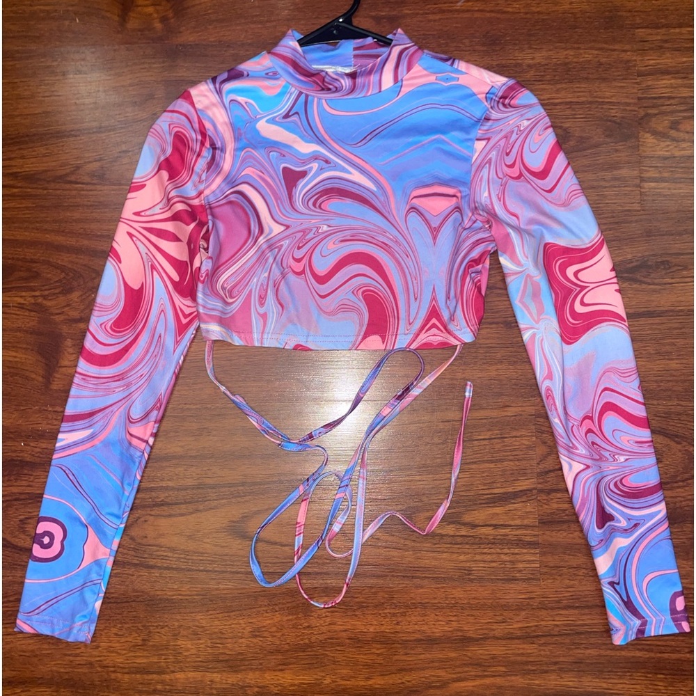Shein Pink & Blue Marble Print Cropped Long Sleeve